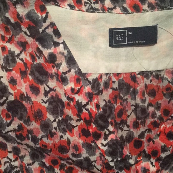 ❤️❤️Gap Floral Dress❤️❤️ - Picture 3 of 6